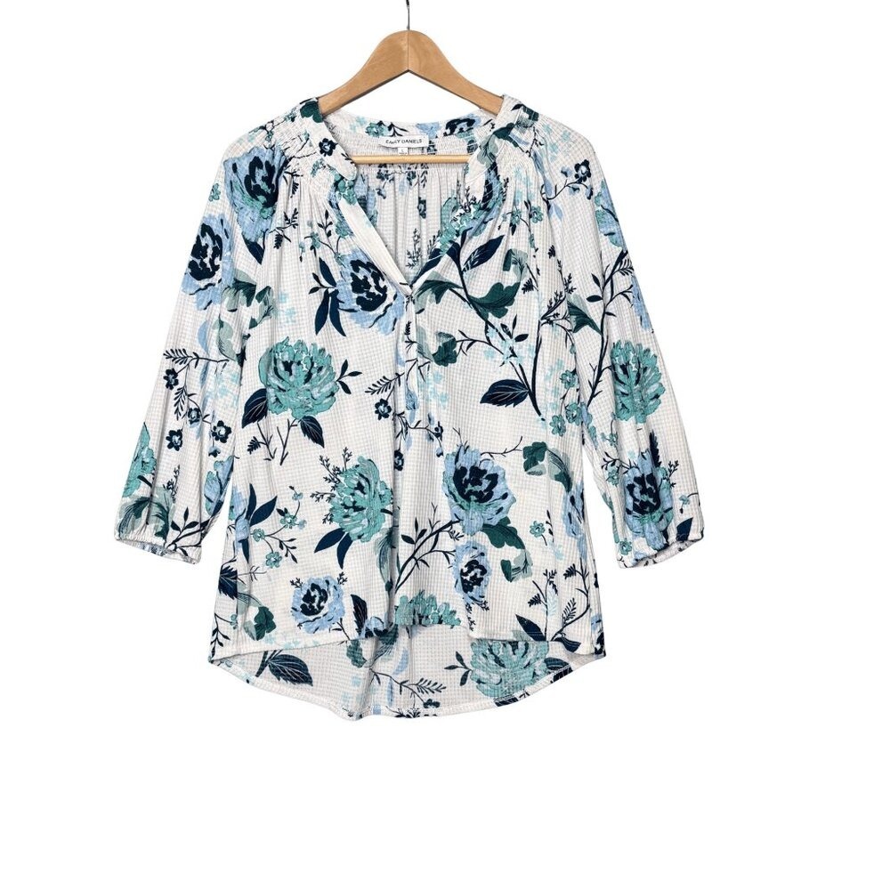 Emily Daniels Women Waffle Knit Floral V Neck Top Sz L 3/4 Sleeve Stretch Office